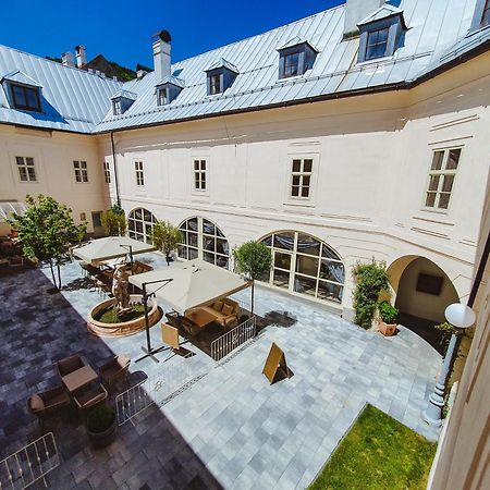 Opera Apartments Banská Štiavnica エクステリア 写真