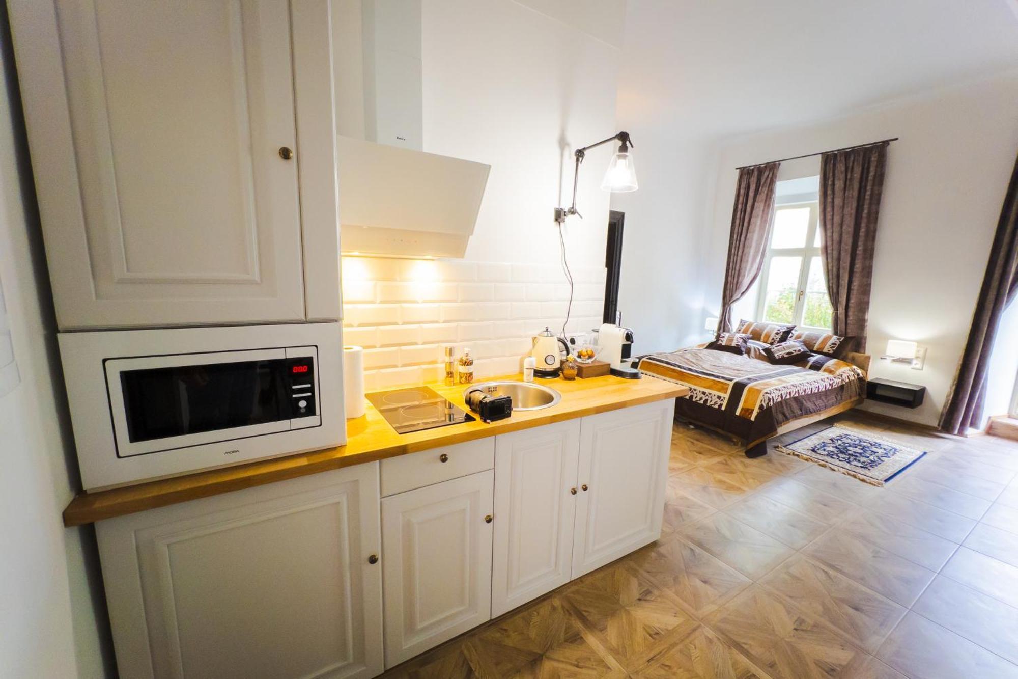 Opera Apartments Banská Štiavnica エクステリア 写真