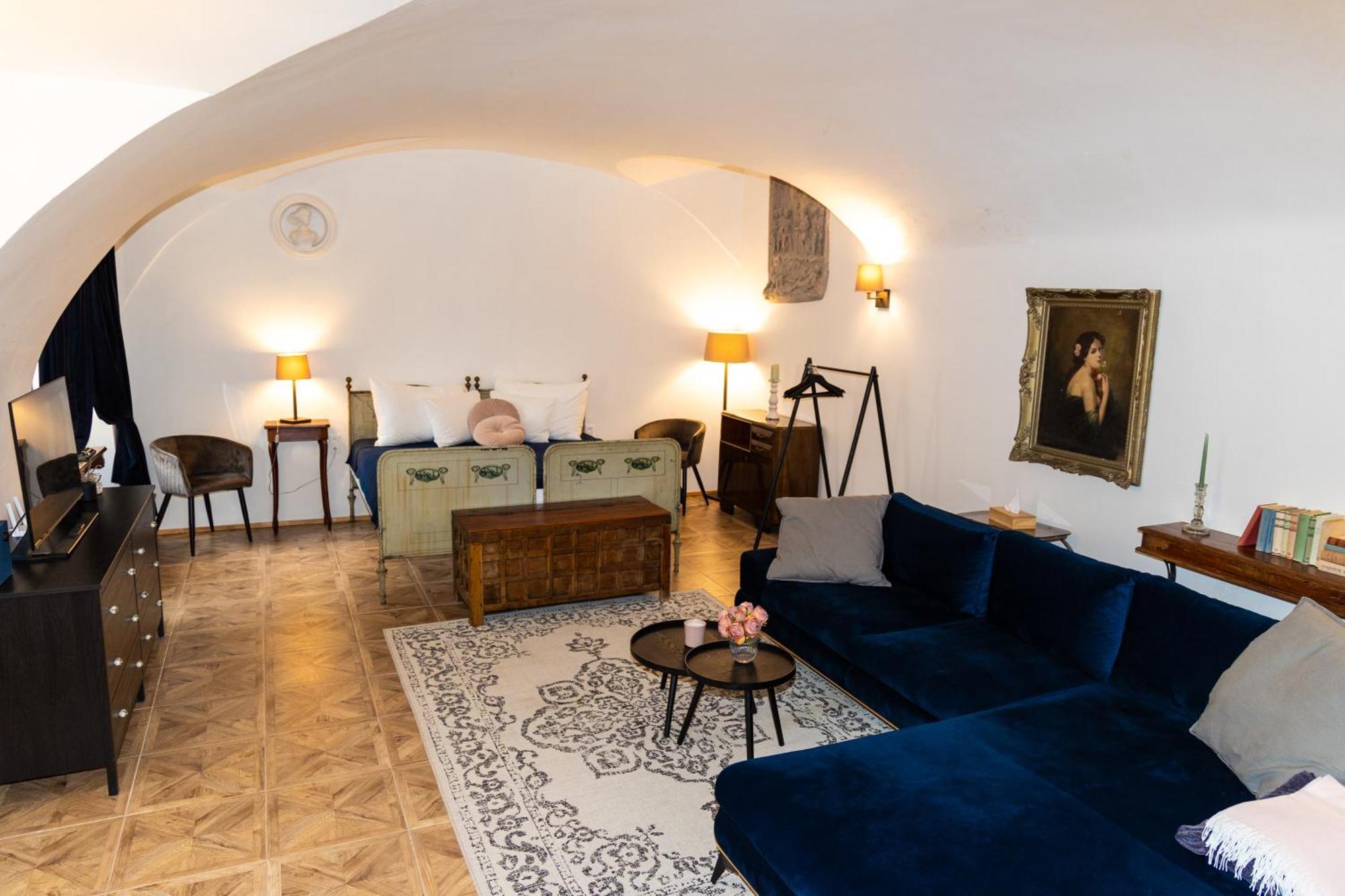 Opera Apartments Banská Štiavnica エクステリア 写真